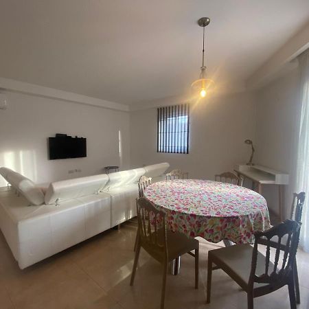 Cozy 2 Bedroom Apartment Near Seafront Gzira ภายนอก รูปภาพ